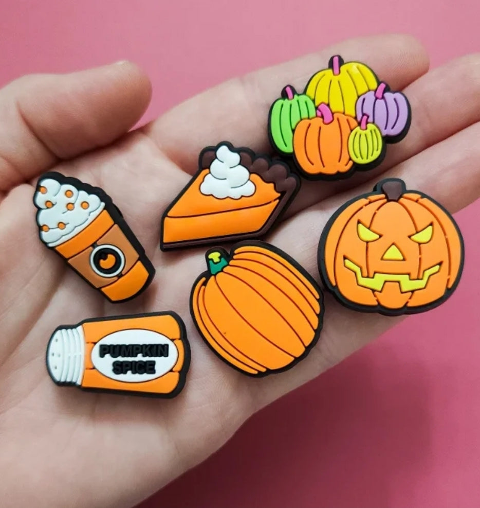 Shoe charms 6 charms bundle pumpkin spice